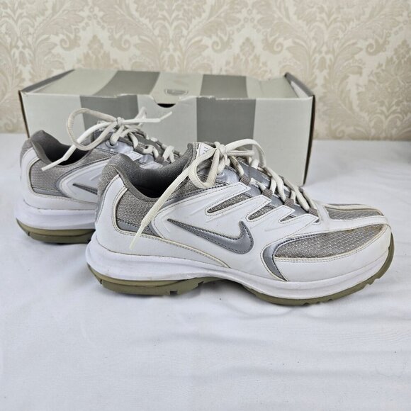 Womens Nike Air Max Edge White Silver Golf Shoes Sneaker Look Lace Up Size 7.5 - Picture 3 of 15